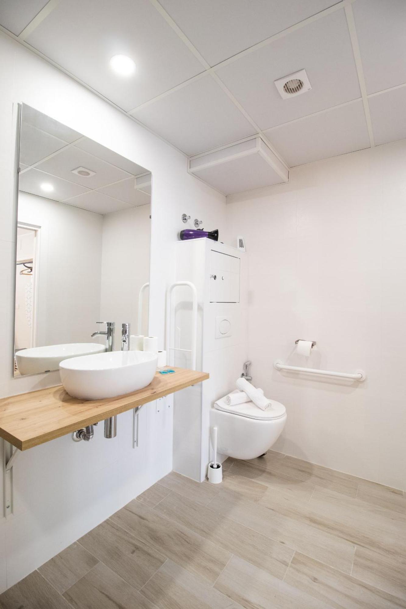 Nautical Flats By Concept Apartment บาเลนเซีย ภายนอก รูปภาพ