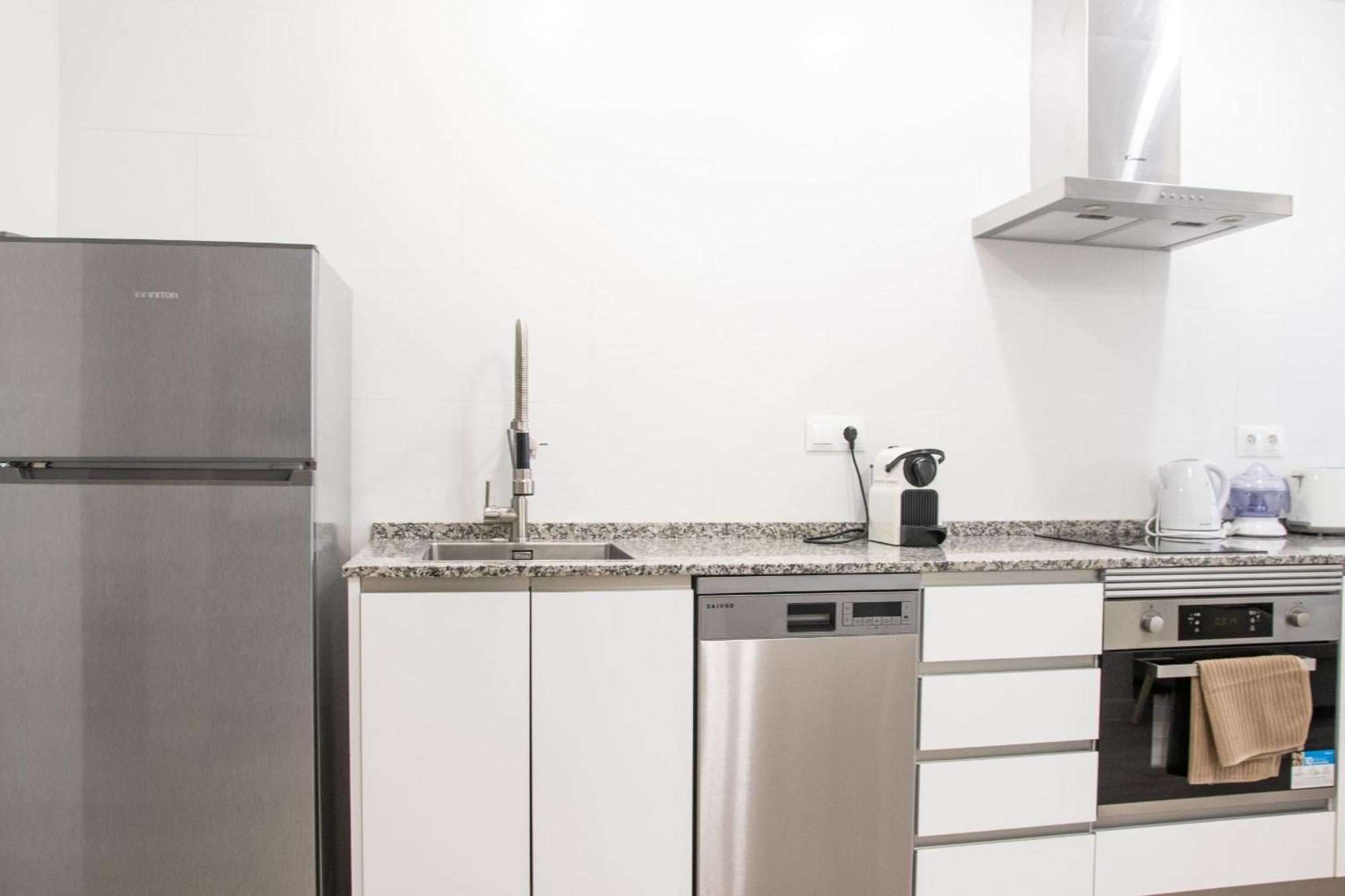 Nautical Flats By Concept Apartment บาเลนเซีย ภายนอก รูปภาพ